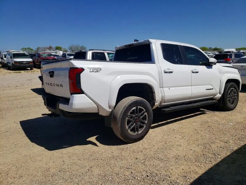 2024 TOYOTA TACOMA TRD SPORT  