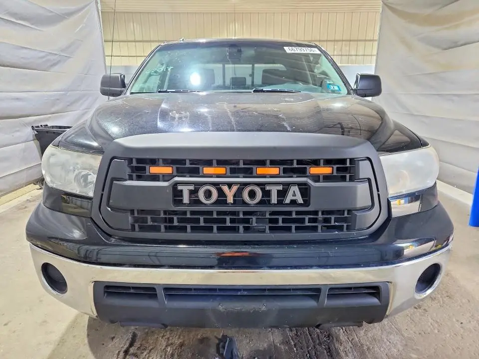 2010 TOYOTA TUNDRA DOUBLE CAB SR5  