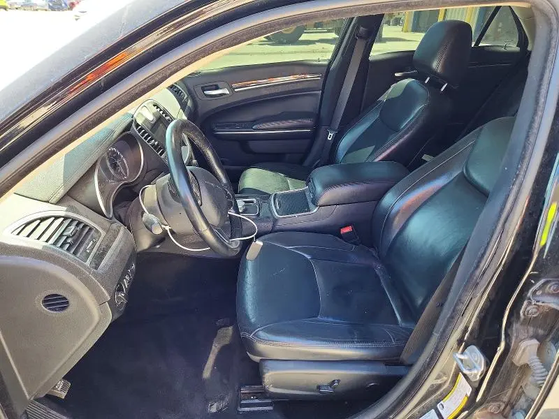 2015 CHRYSLER 300 LIMITED  