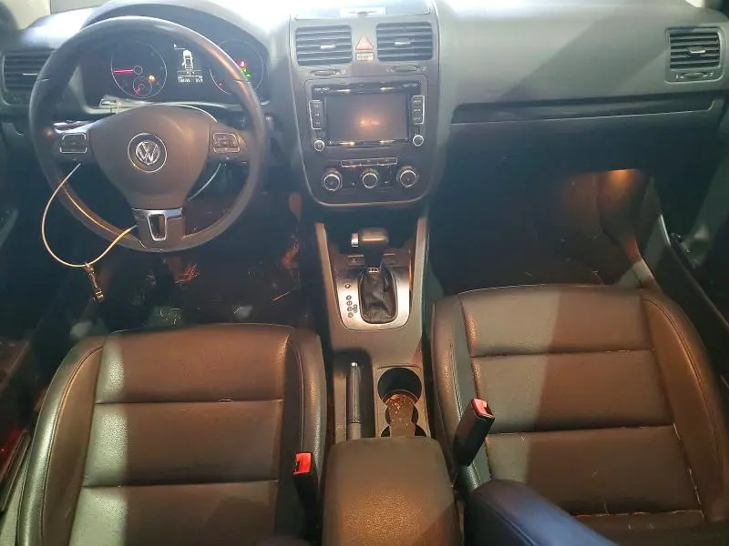 2010 VOLKSWAGEN JETTA TDI  