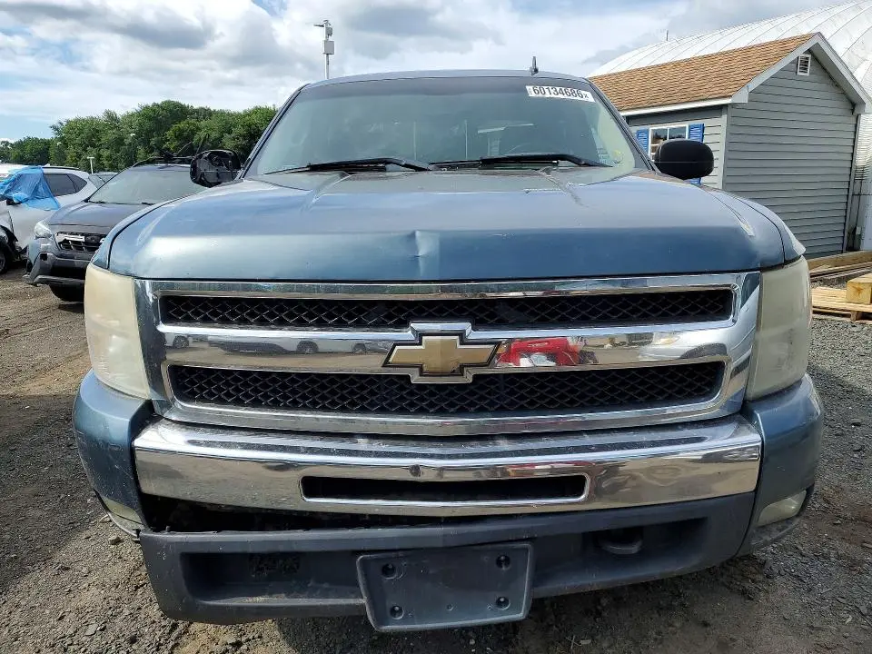 2011 CHEVROLET SILVERADO K1500 LT  