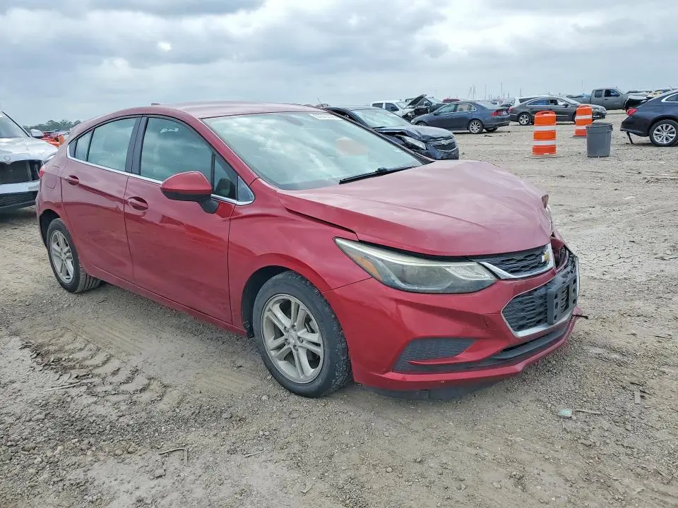 2018 CHEVROLET CRUZE LT  
