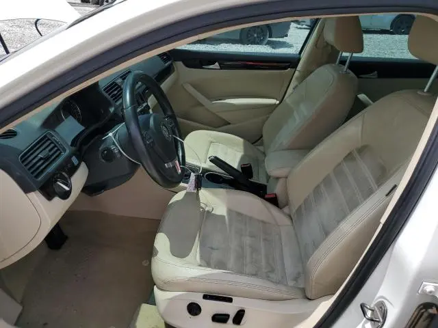 2014 VOLKSWAGEN PASSAT SEL  