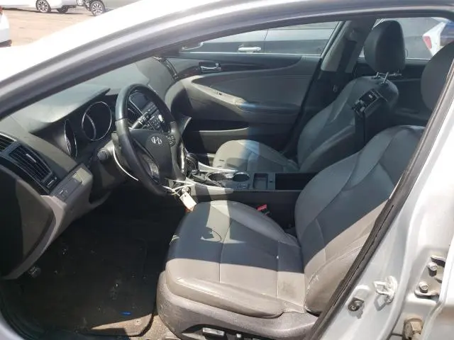 2011 HYUNDAI SONATA SE