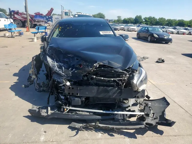 2021 INFINITI Q50 LUXE  