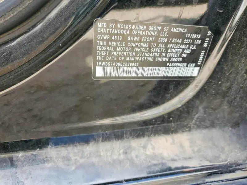 2014 VOLKSWAGEN PASSAT SE  