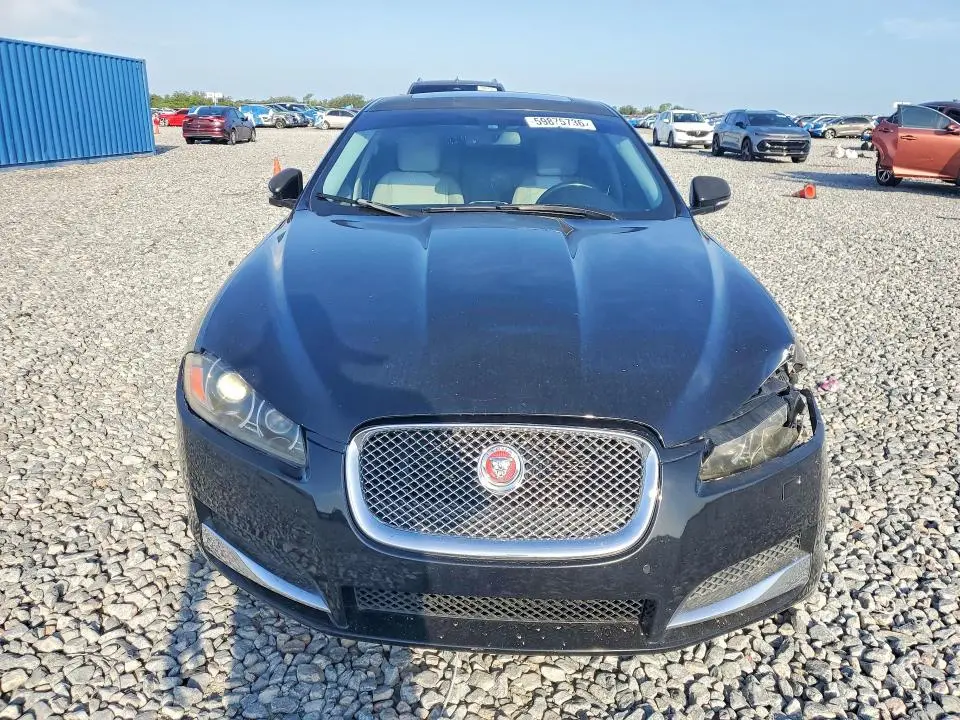 2014 JAGUAR XF   