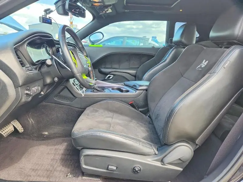 2017 DODGE CHALLENGER R  