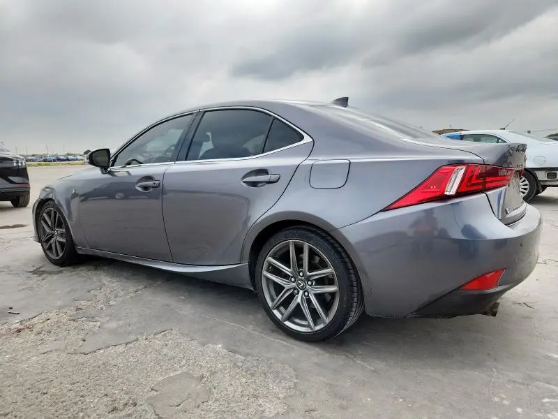 2016 LEXUS IS 200T  