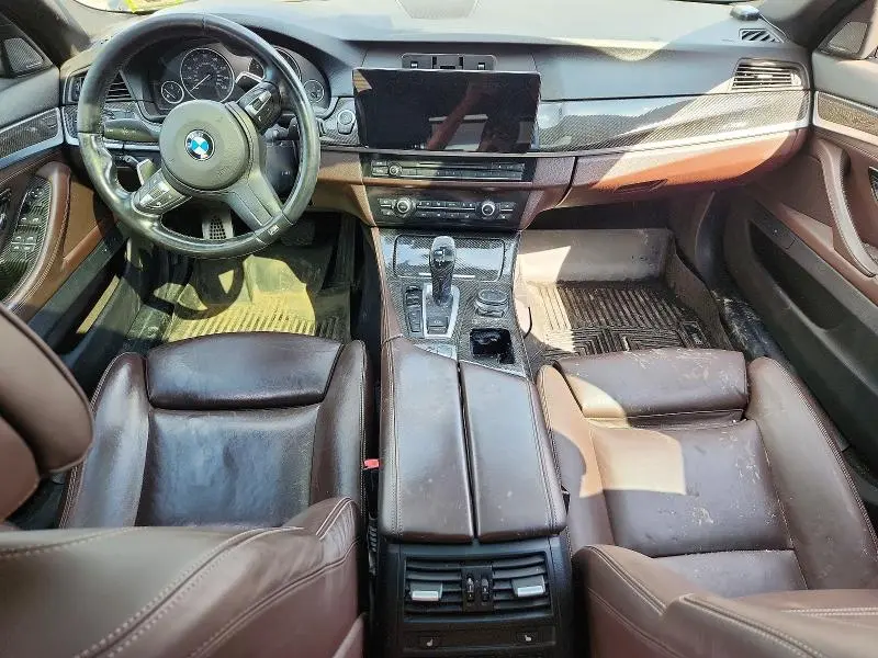 2016 BMW 550 XI  