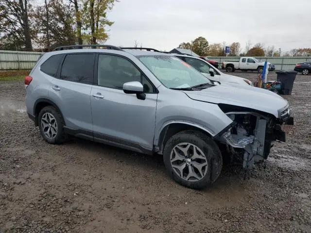 2024 SUBARU FORESTER PREMIUM  