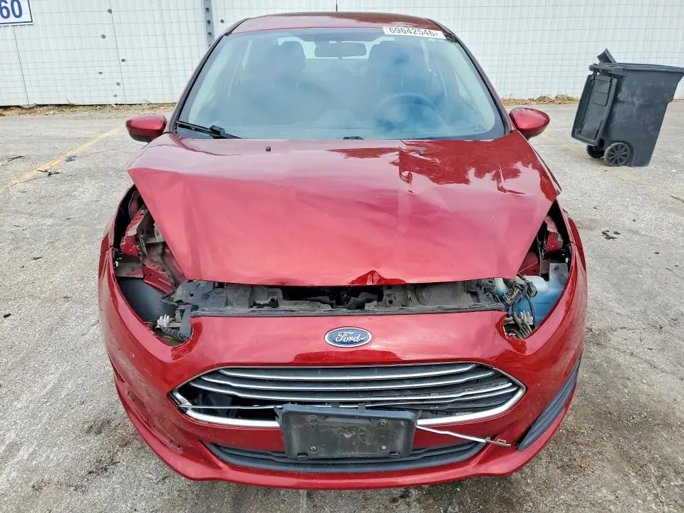 2017 FORD FIESTA SE  