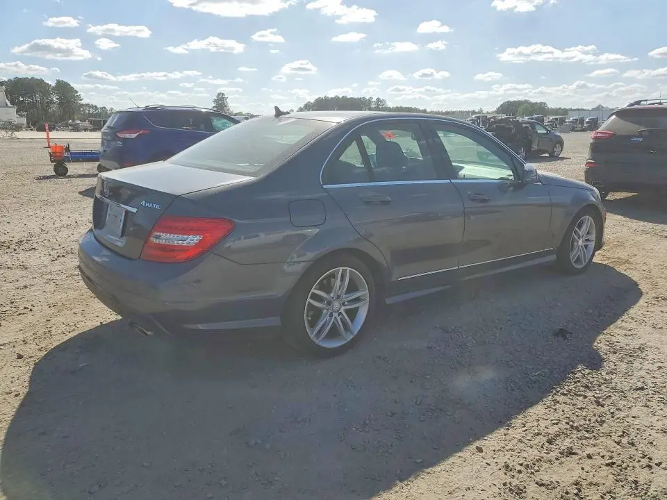 2013 MERCEDES-BENZ C 300 4MATIC  