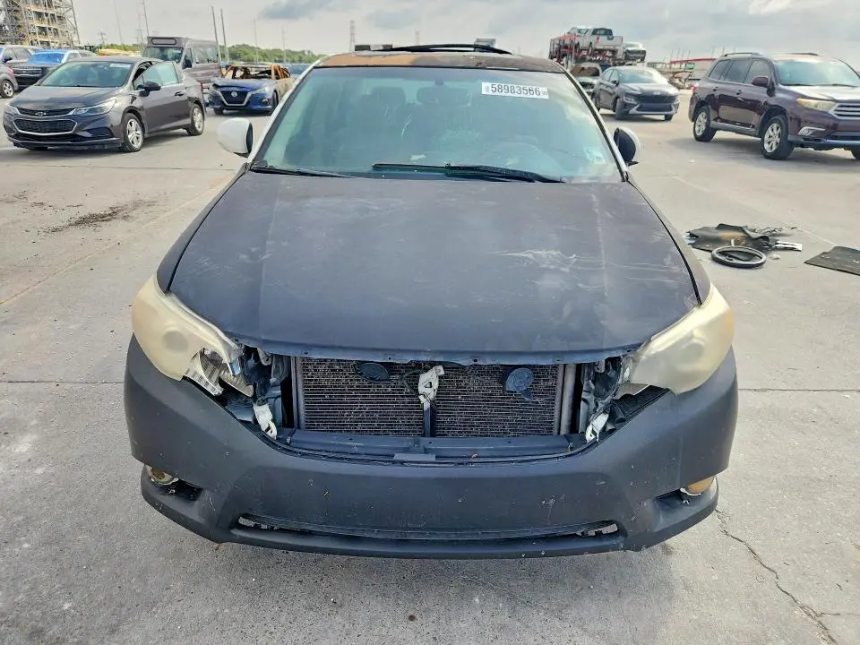 2011 TOYOTA AVALON BASE  