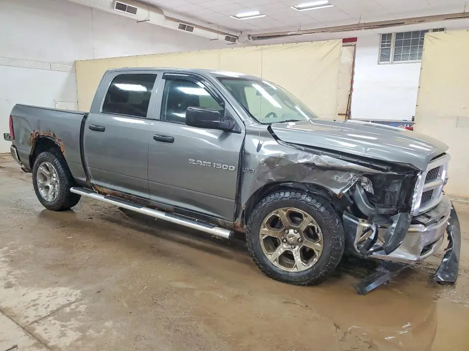 2012 DODGE RAM 1500 ST  