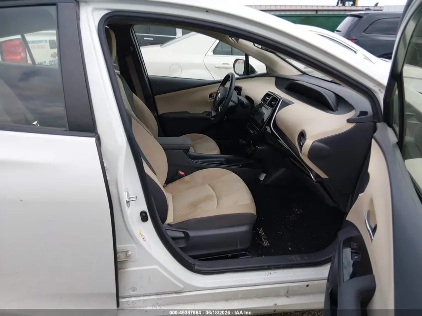 2016 TOYOTA PRIUS TWO