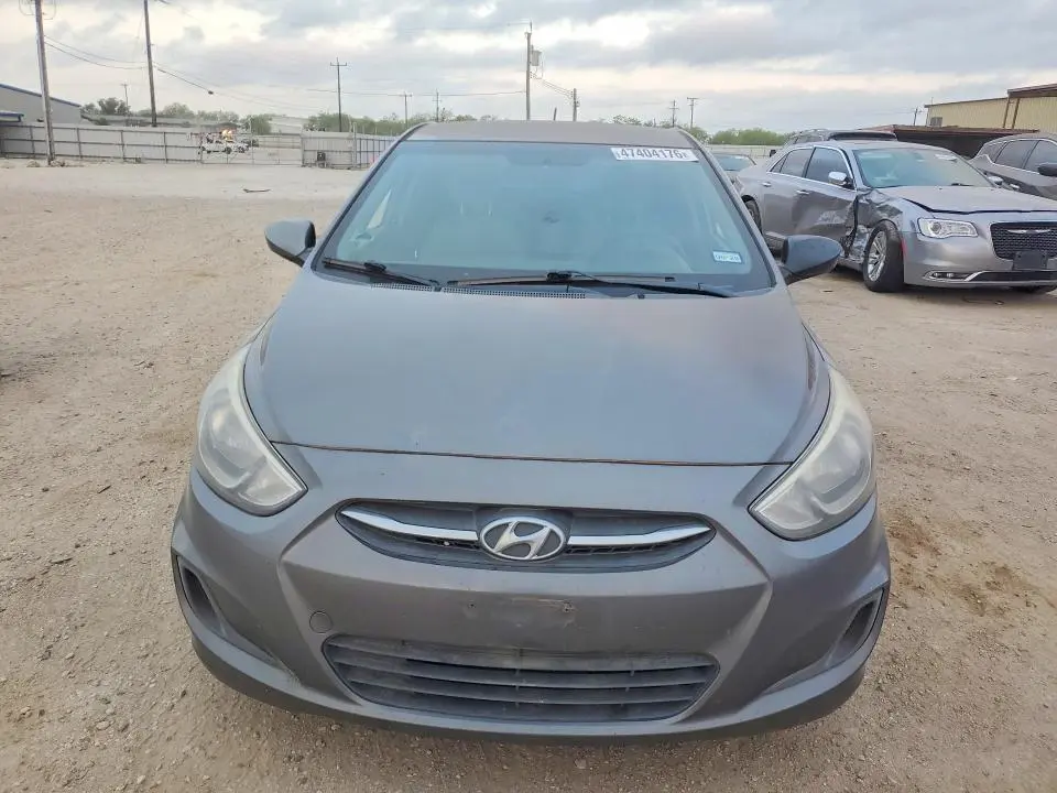 2015 HYUNDAI ACCENT GLS  