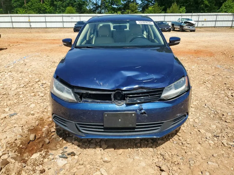2012 VOLKSWAGEN JETTA   
