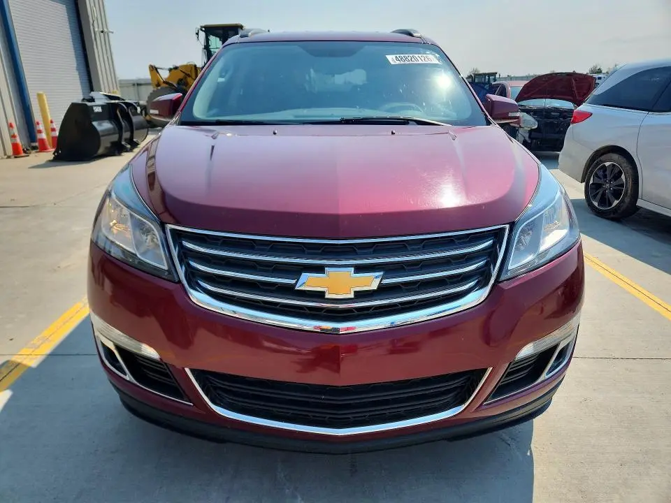 2017 CHEVROLET TRAVERSE LT  