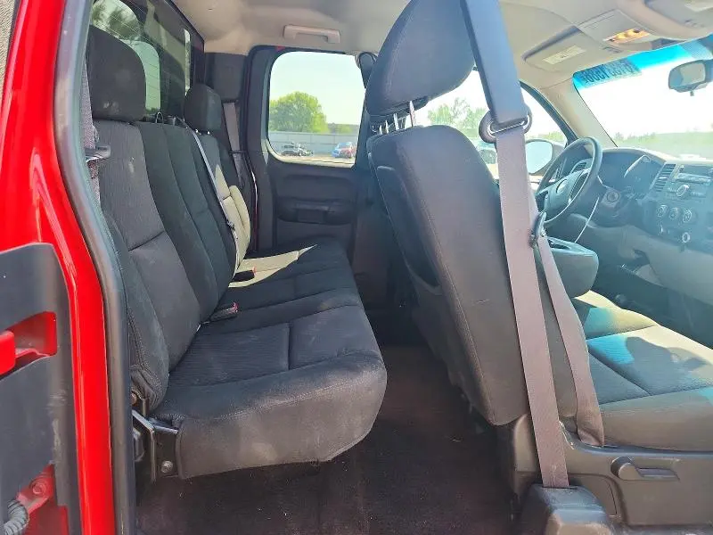 2011 CHEVROLET SILVERADO K1500 LS  