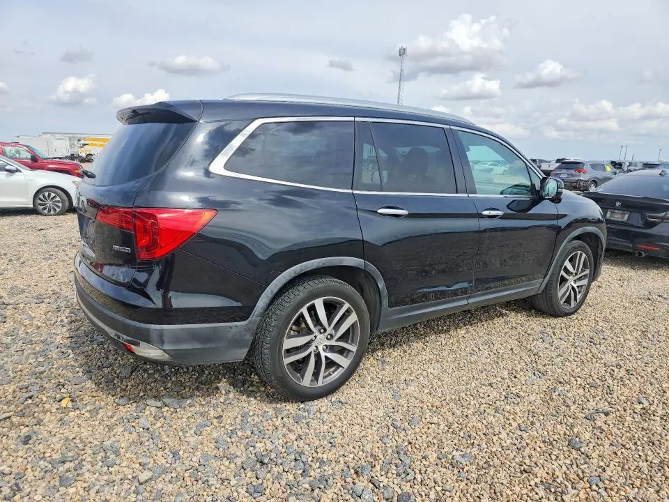 2016 HONDA PILOT TOURING  
