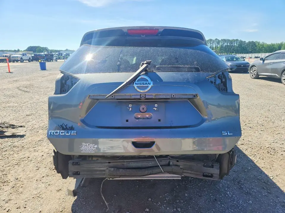 2018 NISSAN ROGUE SL  