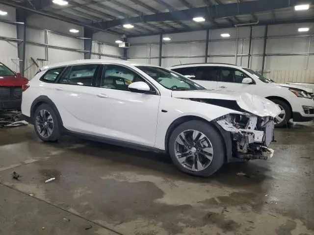2018 BUICK REGAL TOURX ESSENCE