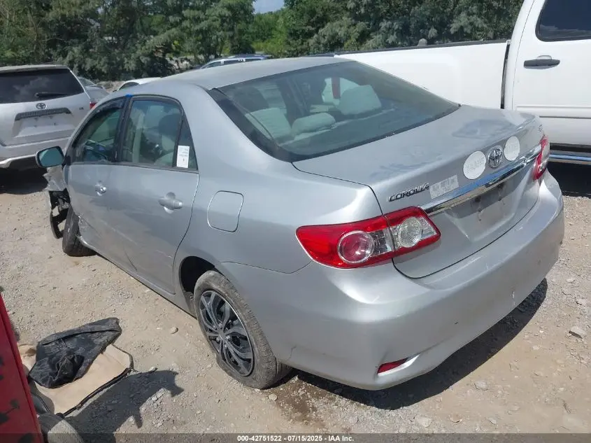 2013 TOYOTA COROLLA LE