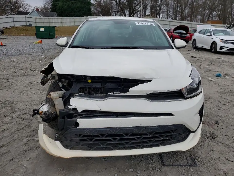 2023 KIA RIO LX  