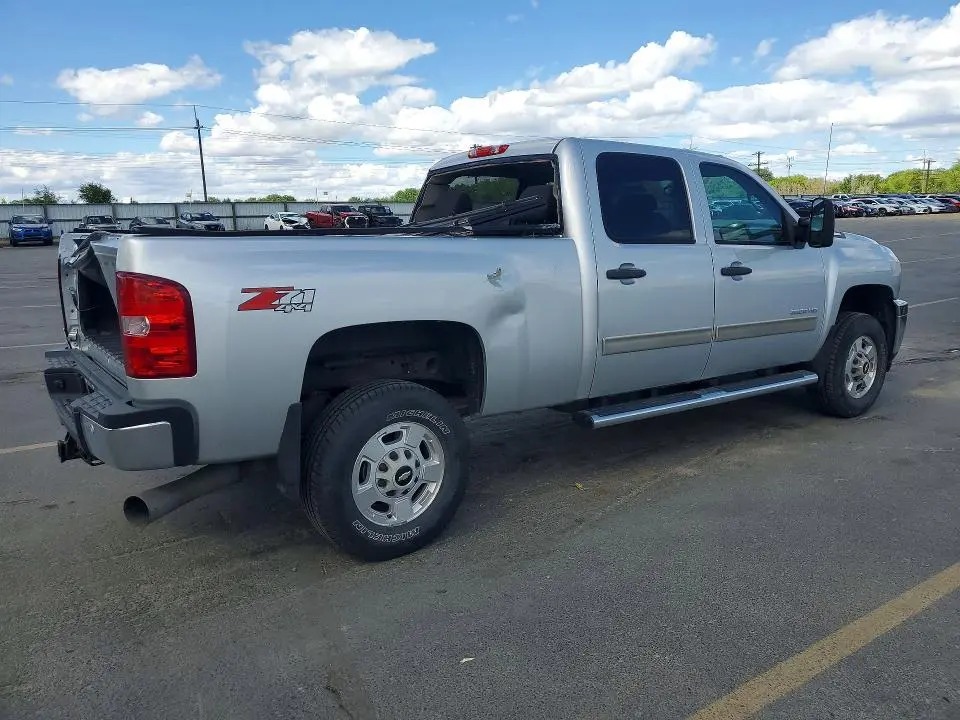 2012 CHEVROLET SILVERADO K2500 HEAVY DUTY LT  