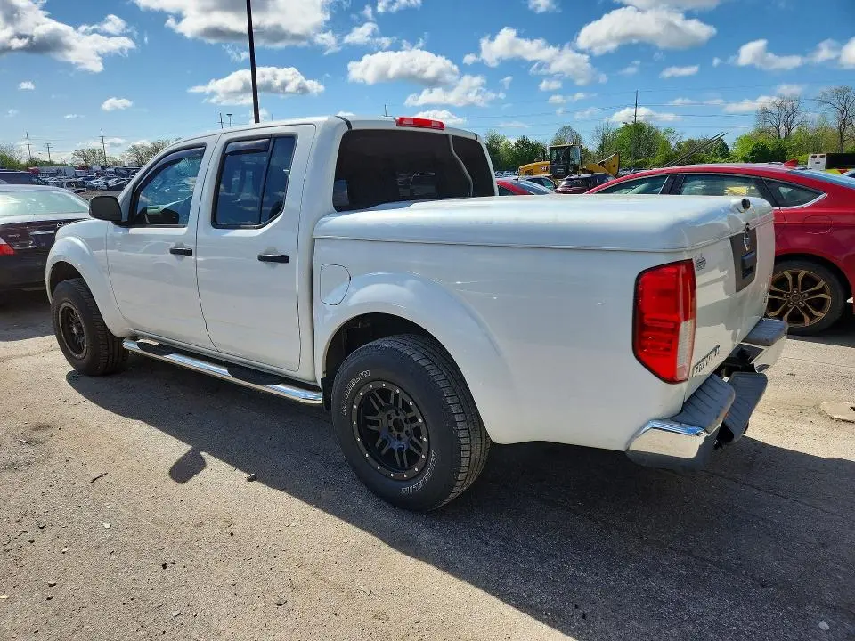 2013 NISSAN FRONTIER S  