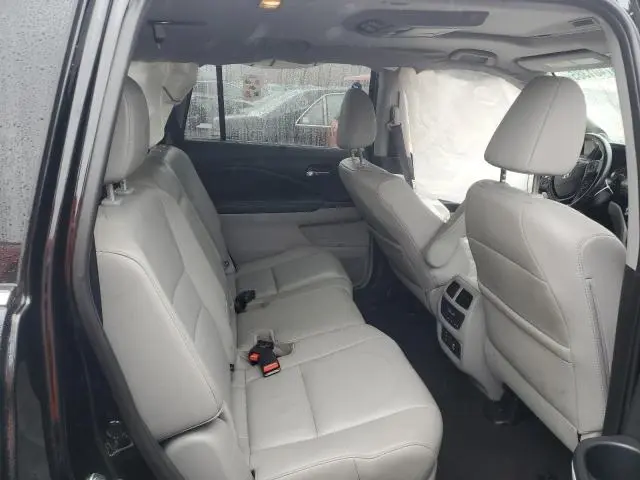 2016 HONDA PILOT TOURING  