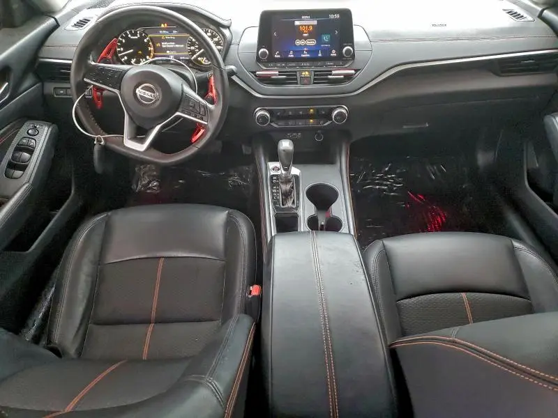 2022 NISSAN ALTIMA SR  