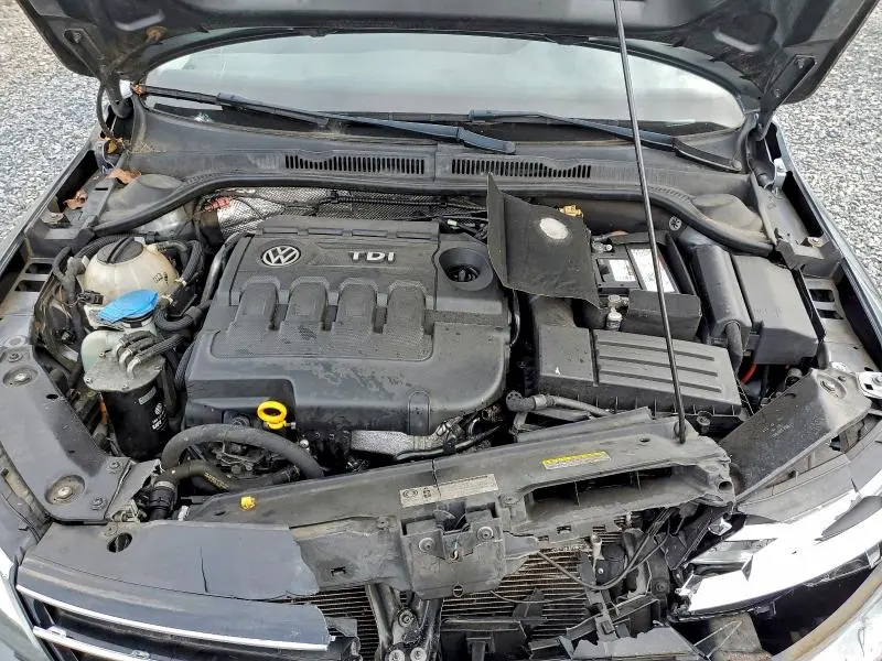 2015 VOLKSWAGEN JETTA TDI  