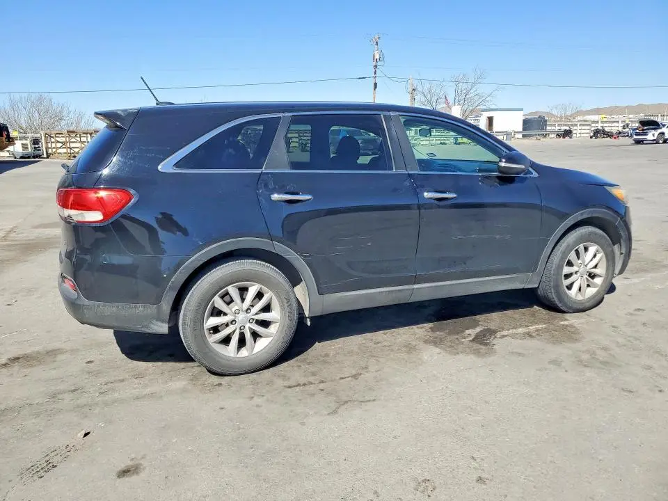 2017 KIA SORENTO L  