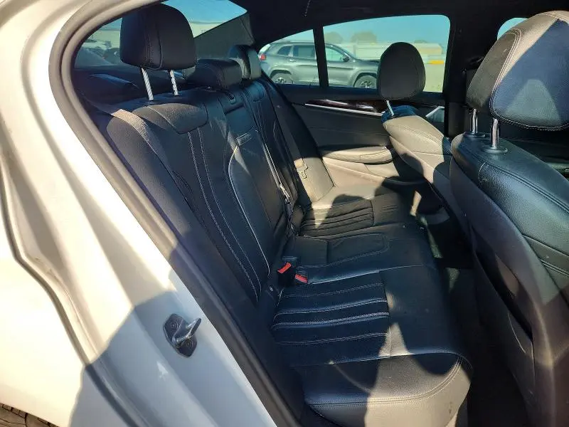 2018 BMW 540 XI  