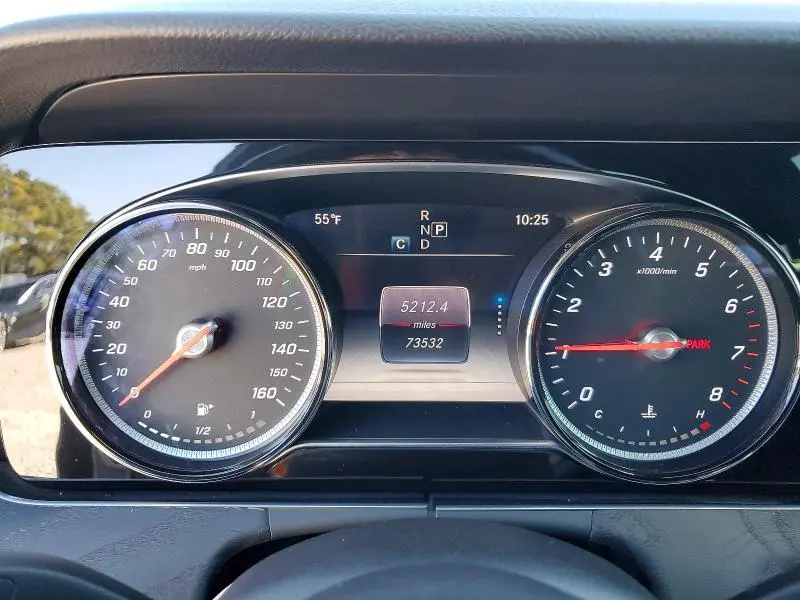 2019 MERCEDES-BENZ E 300  