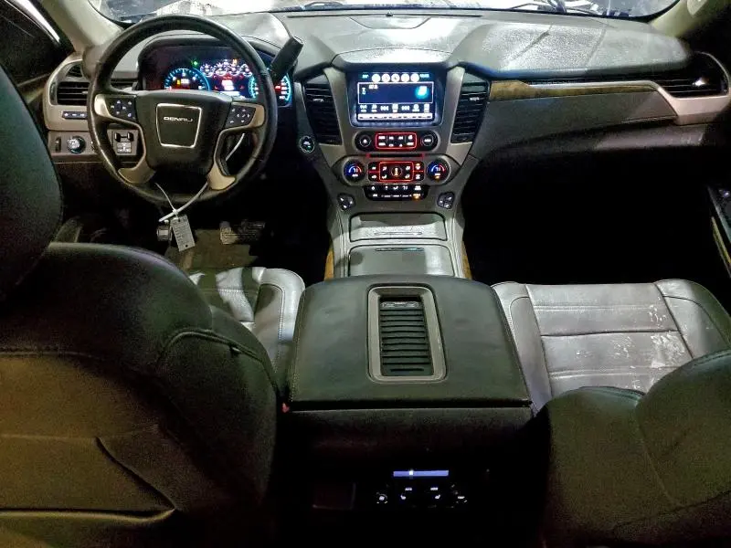 2017 GMC YUKON XL DENALI  
