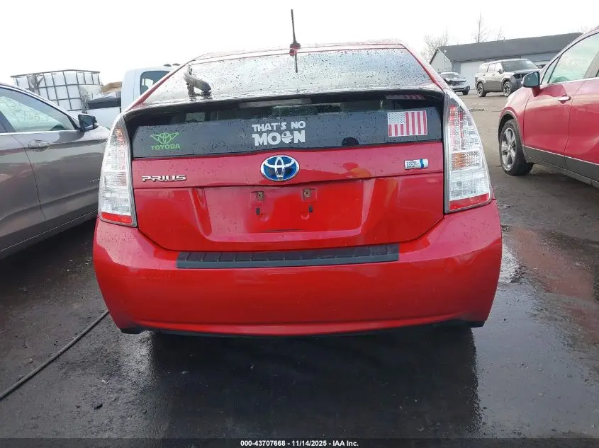 2011 TOYOTA PRIUS THREE