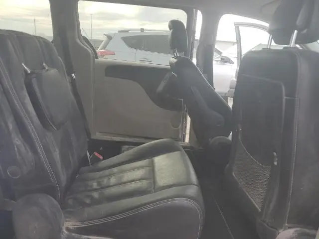 2013 CHRYSLER TOWN & COUNTRY TOURING  