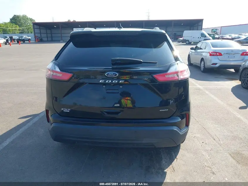 2022 FORD EDGE SE