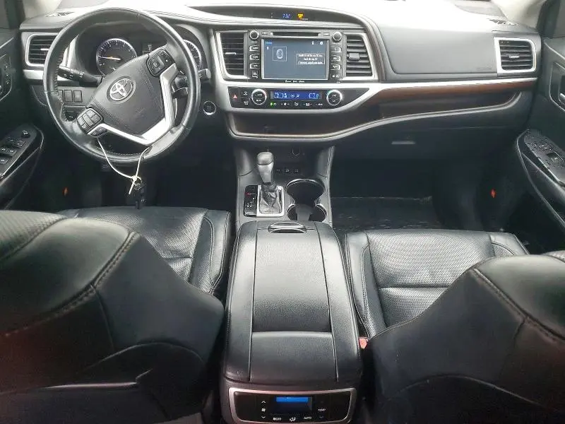 2016 TOYOTA HIGHLANDER LIMITED  
