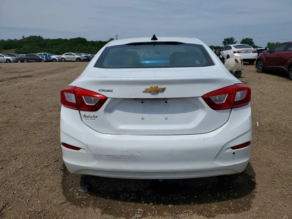 2016 CHEVROLET CRUZE LS  