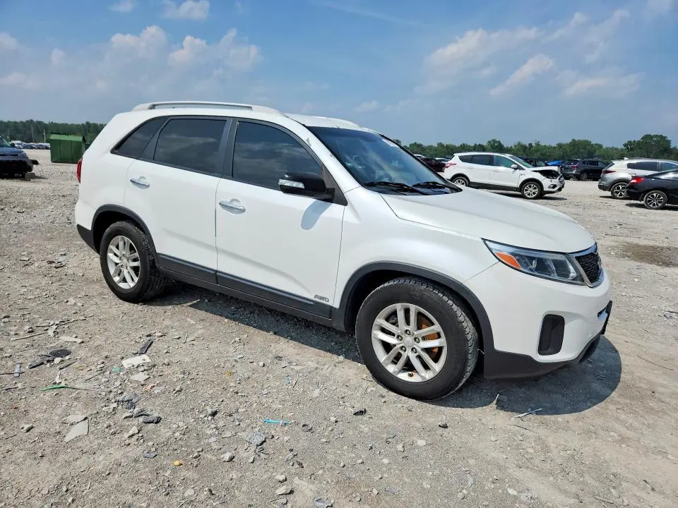 2015 KIA SORENTO LX  