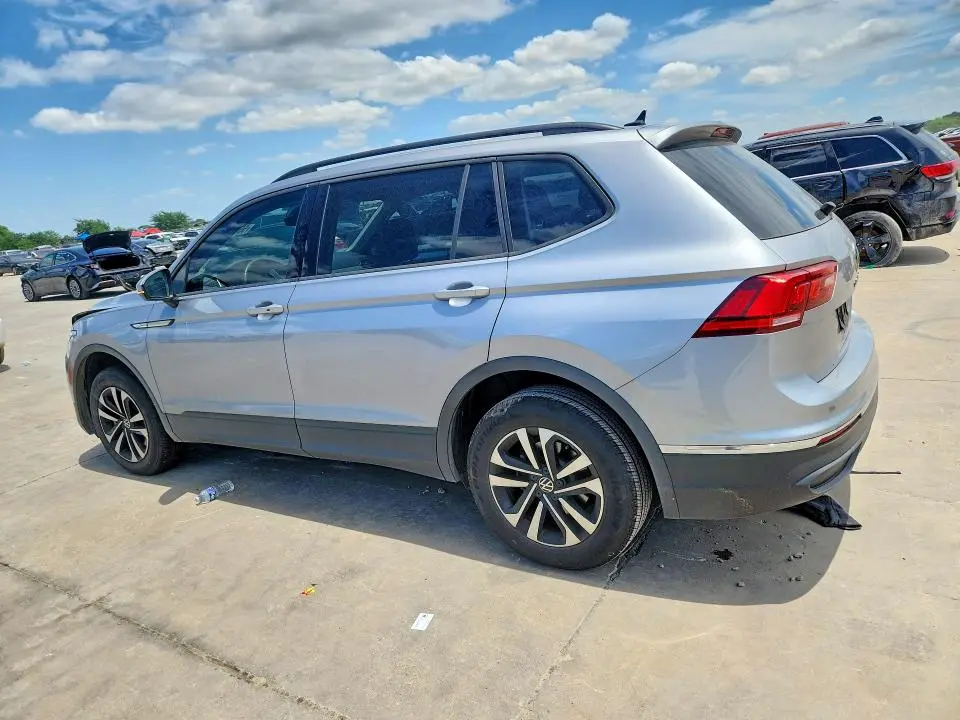 2022 VOLKSWAGEN TIGUAN S  