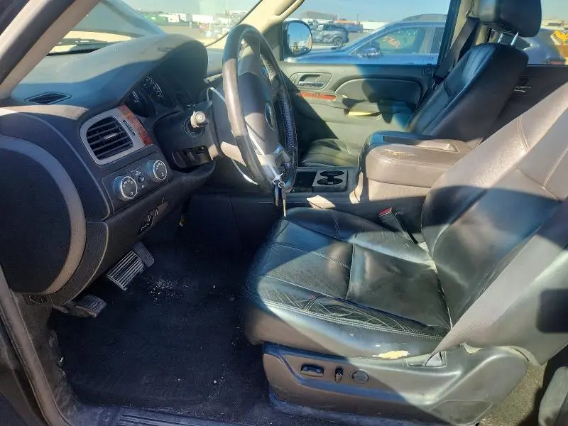 2014 CHEVROLET SUBURBAN K1500 LT  
