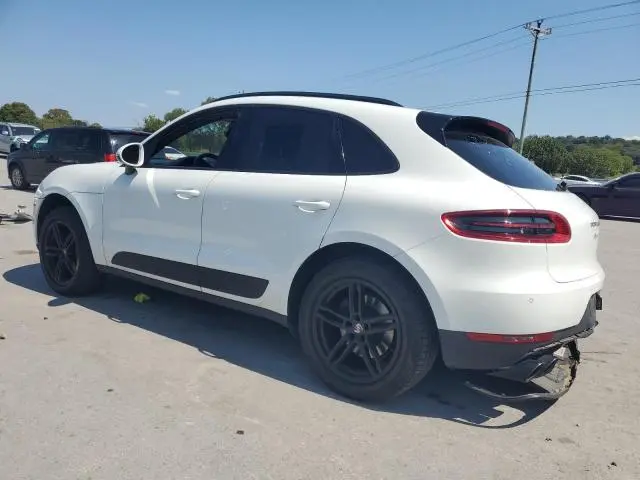 2017 PORSCHE MACAN