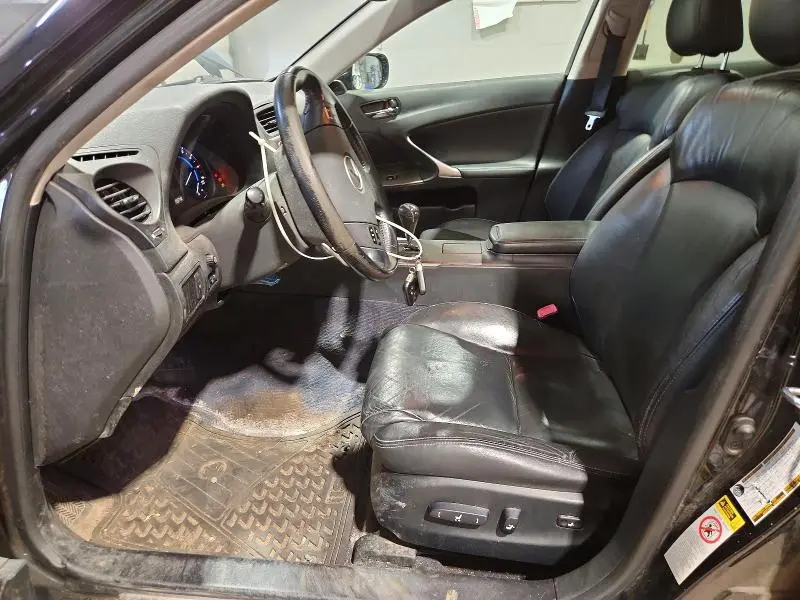2010 LEXUS IS 250  