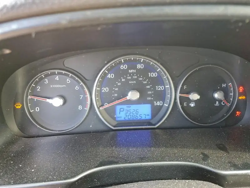 2011 HYUNDAI SANTA FE GLS  