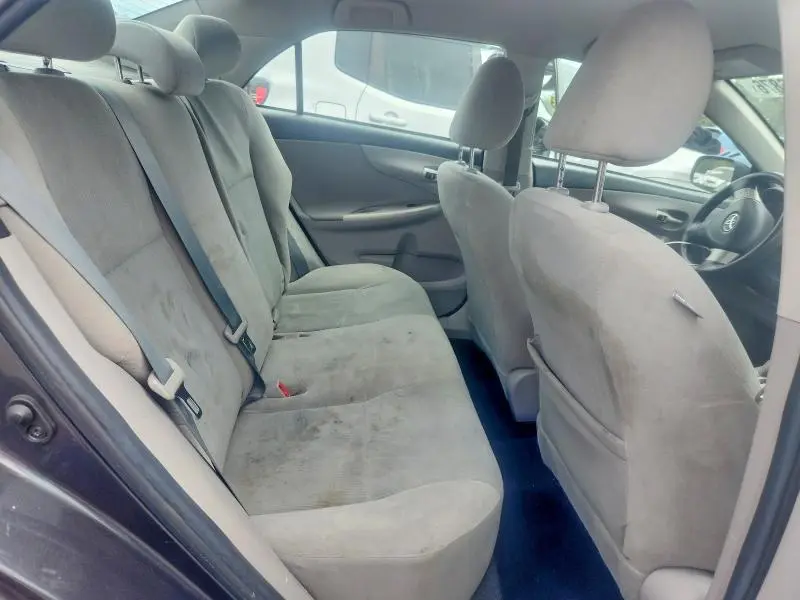 2012 TOYOTA COROLLA LE  